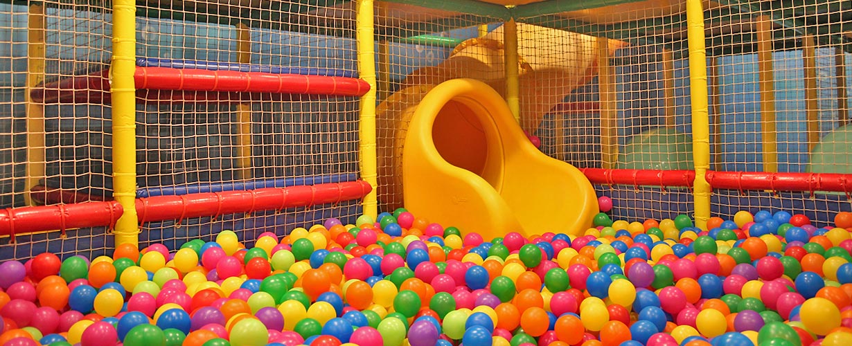 Parques infantiles temáticos.