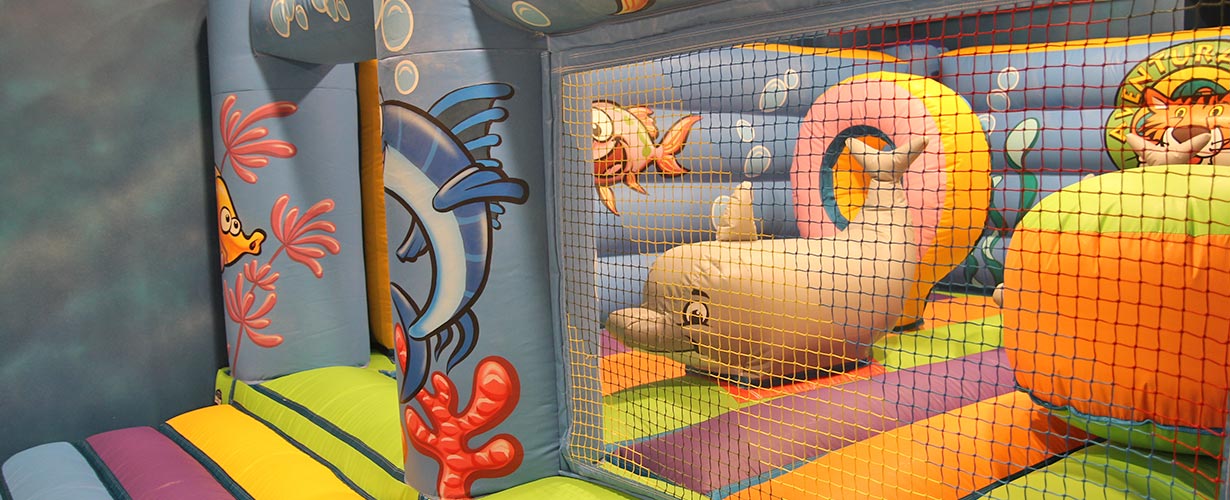 Parques infantiles temáticos.